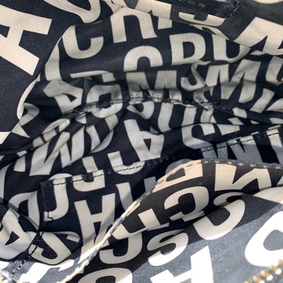 Authentic Marc Jacob’s Clutch/ Mini Bag - Picture 4 of 4